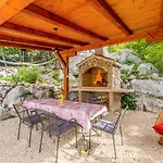 Villa Ana With Jacuzzi & Swimming Pool Cres