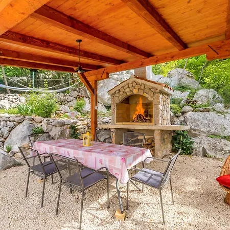 Villa Ana With Jacuzzi & Swimming Pool Cres