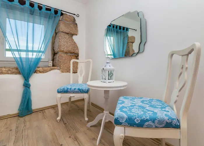 Villa Ana With Jacuzzi & Swimming Pool