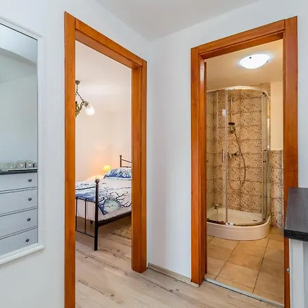 Vilă Ana With Jacuzzi & Swimming Pool *