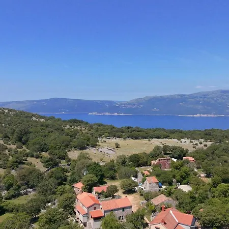 Ana With Jacuzzi & Swimming Pool Cres