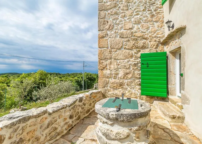 Villa Ana With Jacuzzi & Swimming Pool Cres