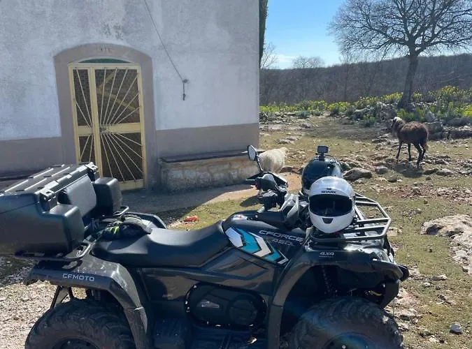 빌라 Ana With Jacuzzi & Swimming Pool
