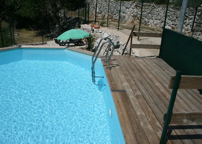 Ana With Jacuzzi & Swimming Pool Cres