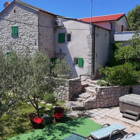 Vila Ana With Jacuzzi & Swimming Pool